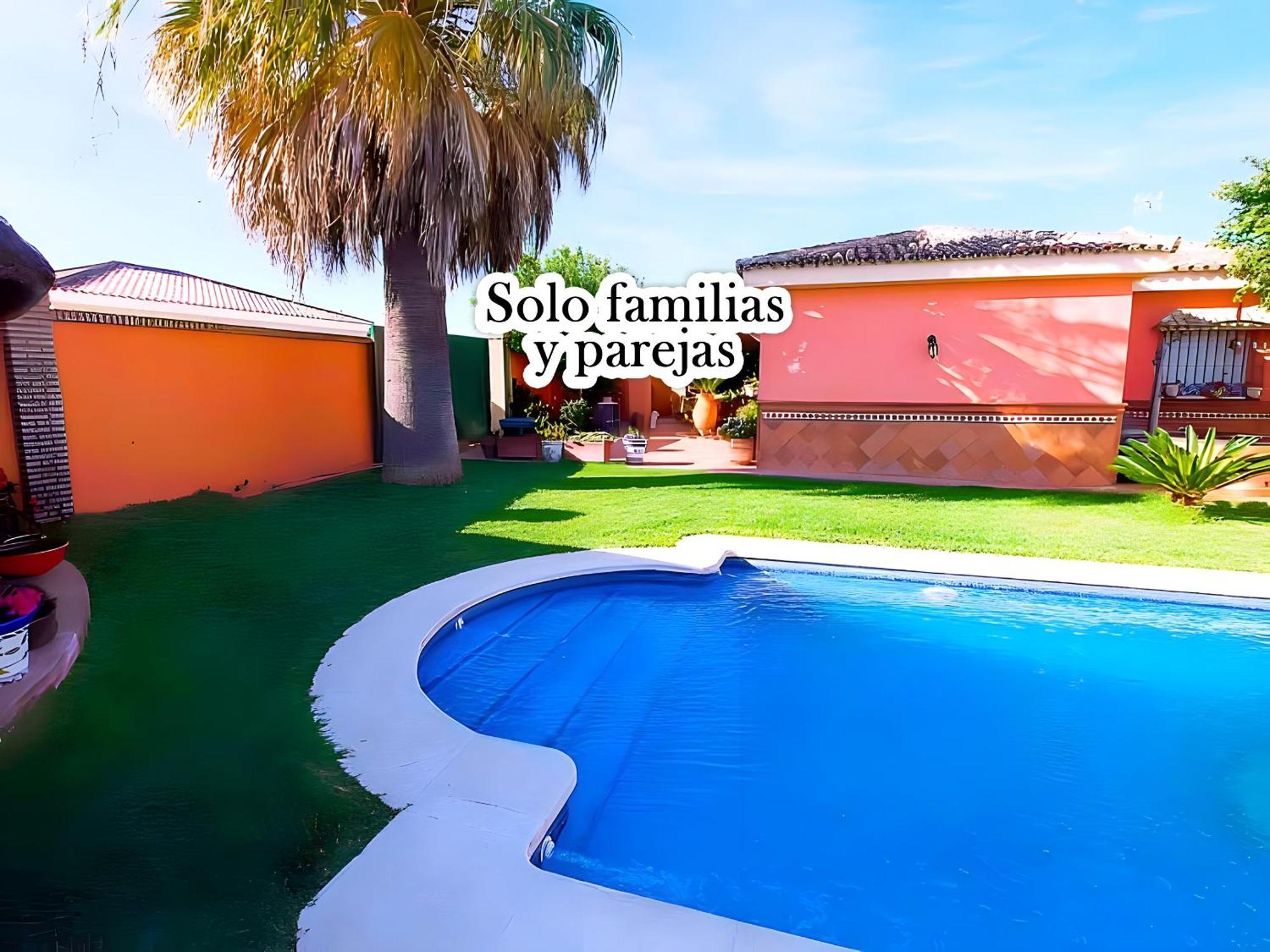 Chalet Piscina Privada El Puerto De Santa Maria Villa Exterior foto